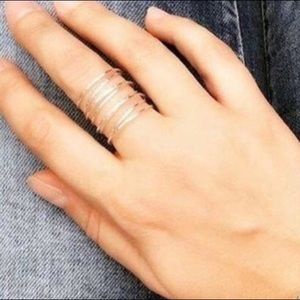 Stella & Dot Gwen Wrap Ring Size 6 Silver